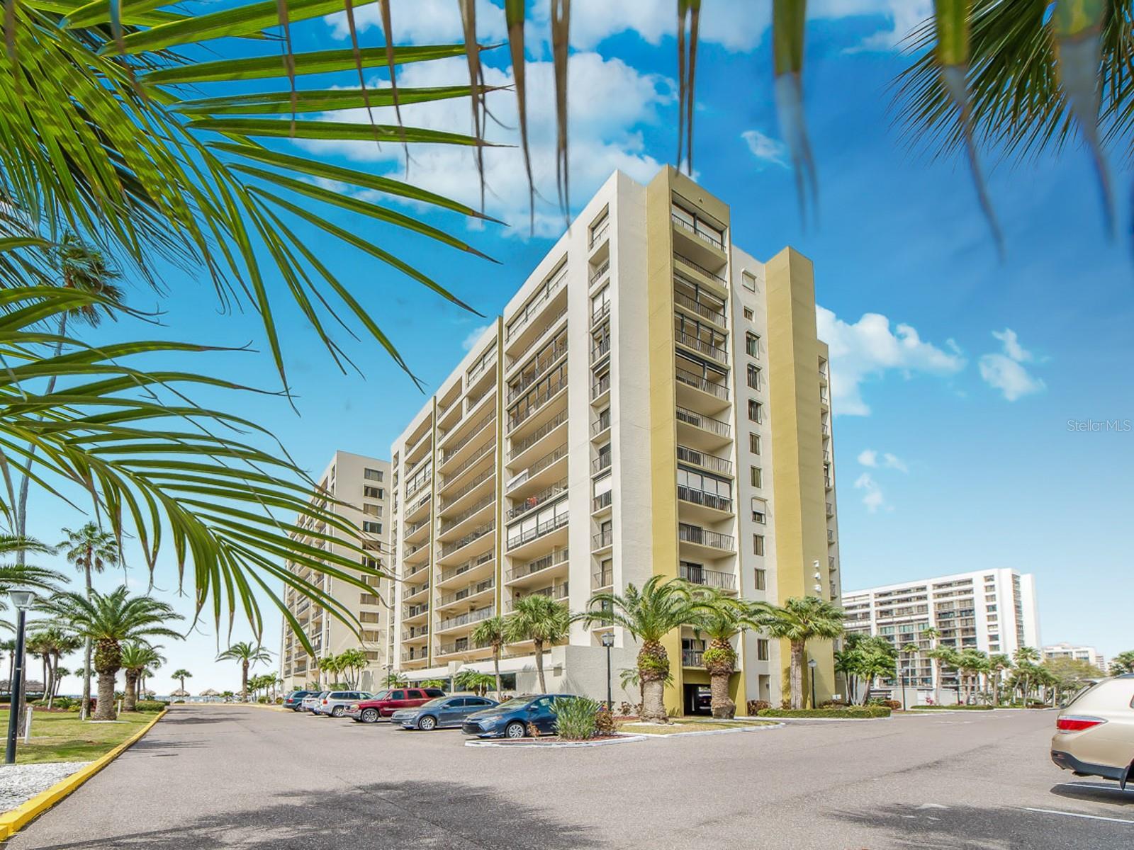 Image 38 of 40 For 1480 Gulf Boulevard 610