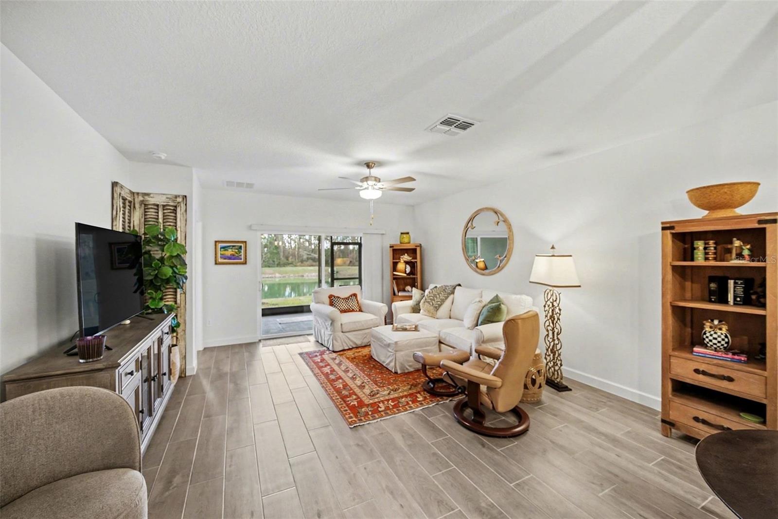 Image 7 of 46 For 17244 Tortoise Crown Boulevard