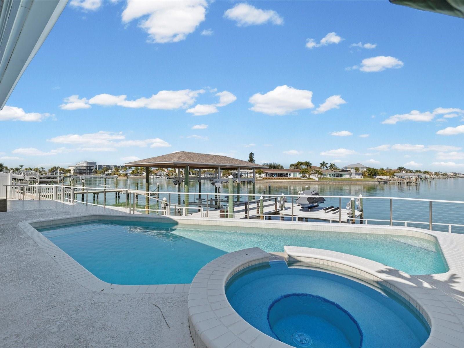 Image 27 of 53 For 450 Palm Island Ne