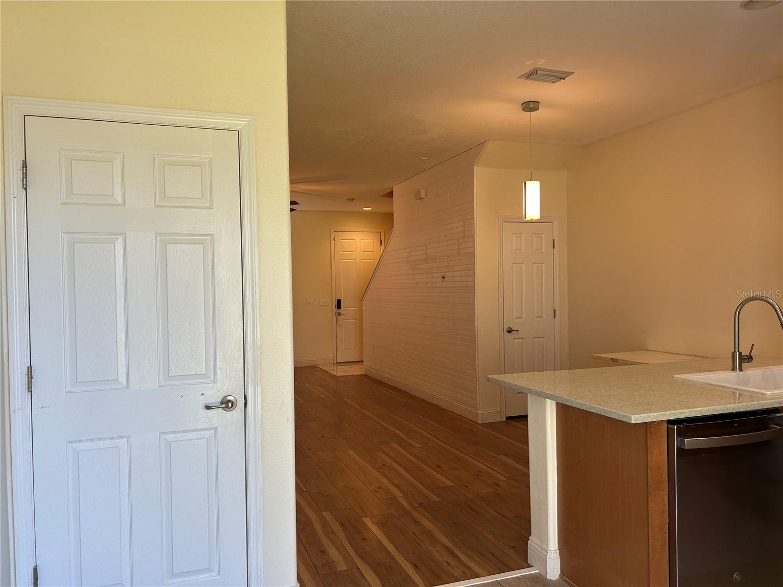 Image 10 of 16 For 6706 47th Street N