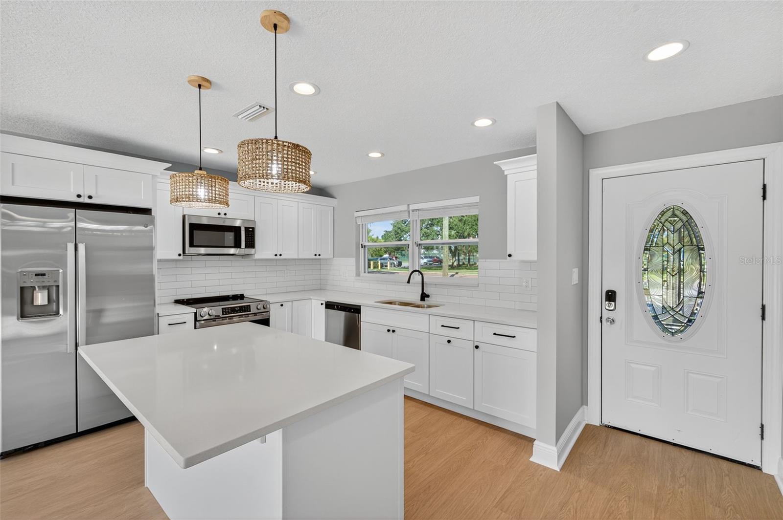 Image 2 of 67 For 8110 Macoma Drive Ne