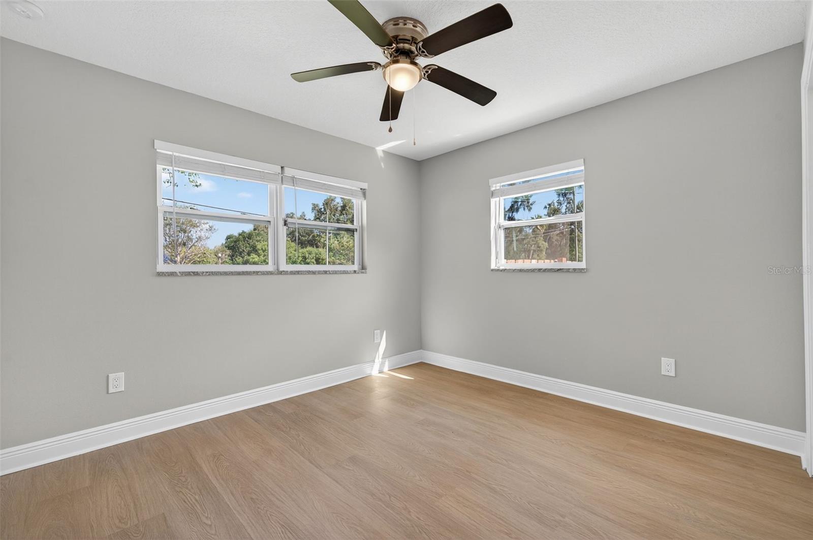 Image 22 of 67 For 8110 Macoma Drive Ne