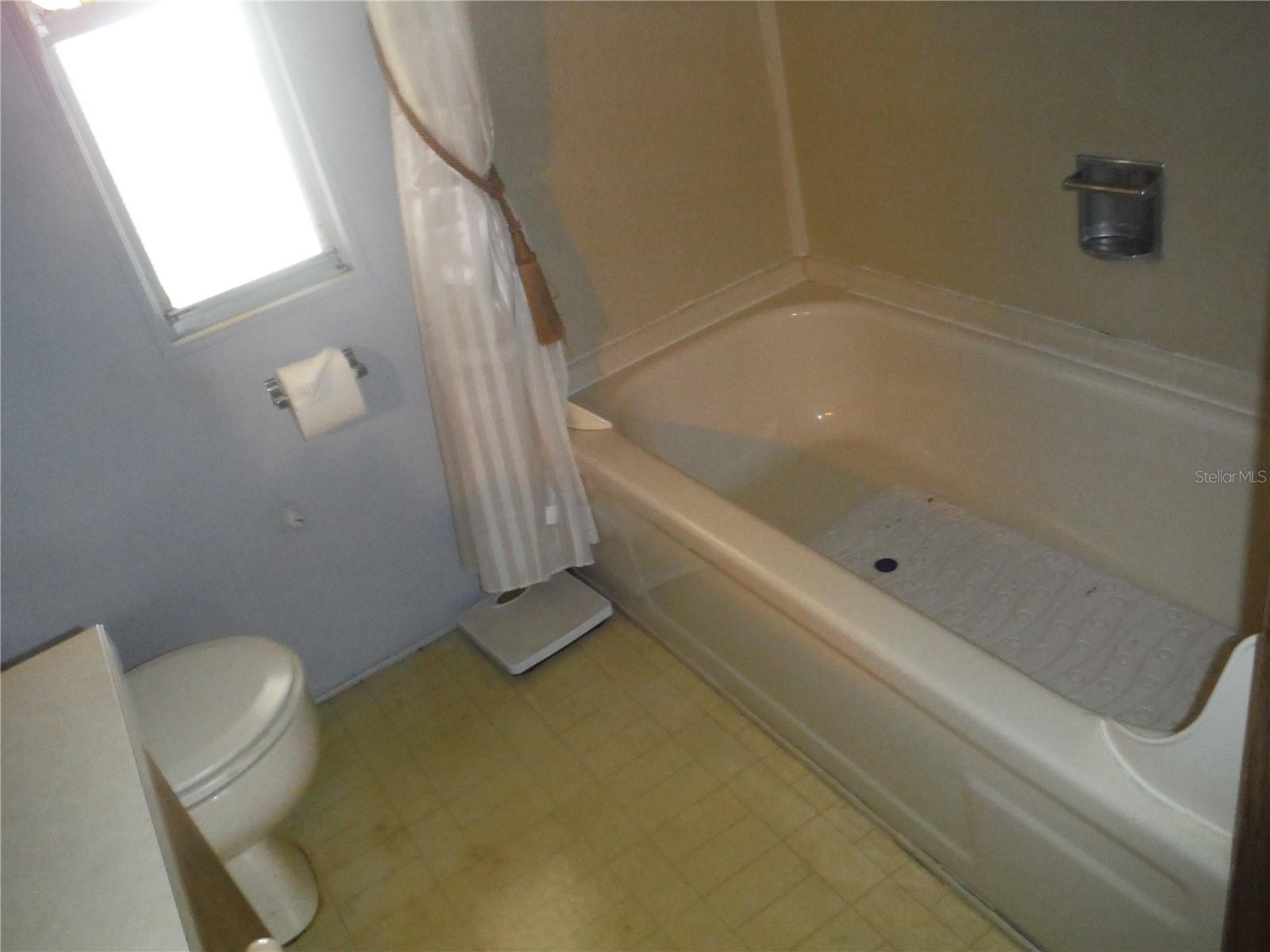 Image 15 of 30 For 90 Sugar Bear Drive 53