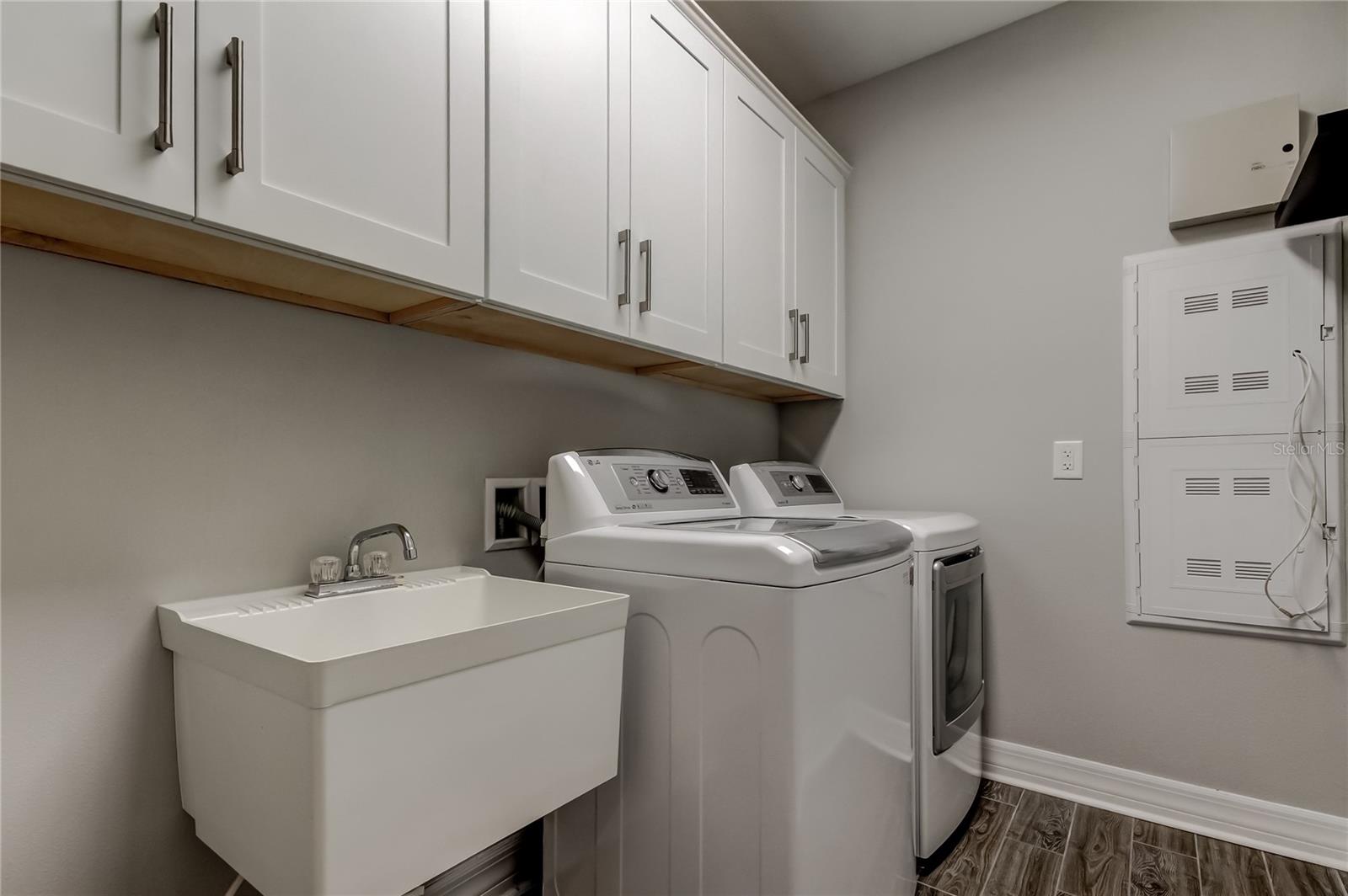 Listing photo id 11 for 33423 Azalea Ridge Drive