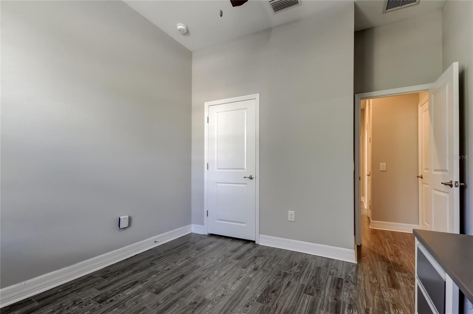 Listing photo id 19 for 33423 Azalea Ridge Drive