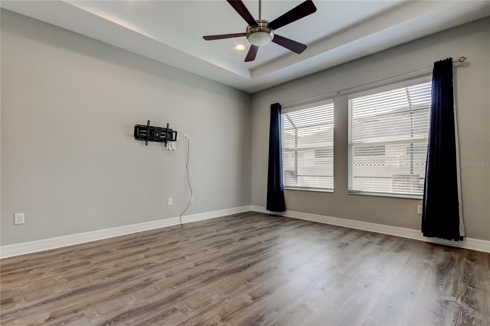 Listing photo id 32 for 33423 Azalea Ridge Drive