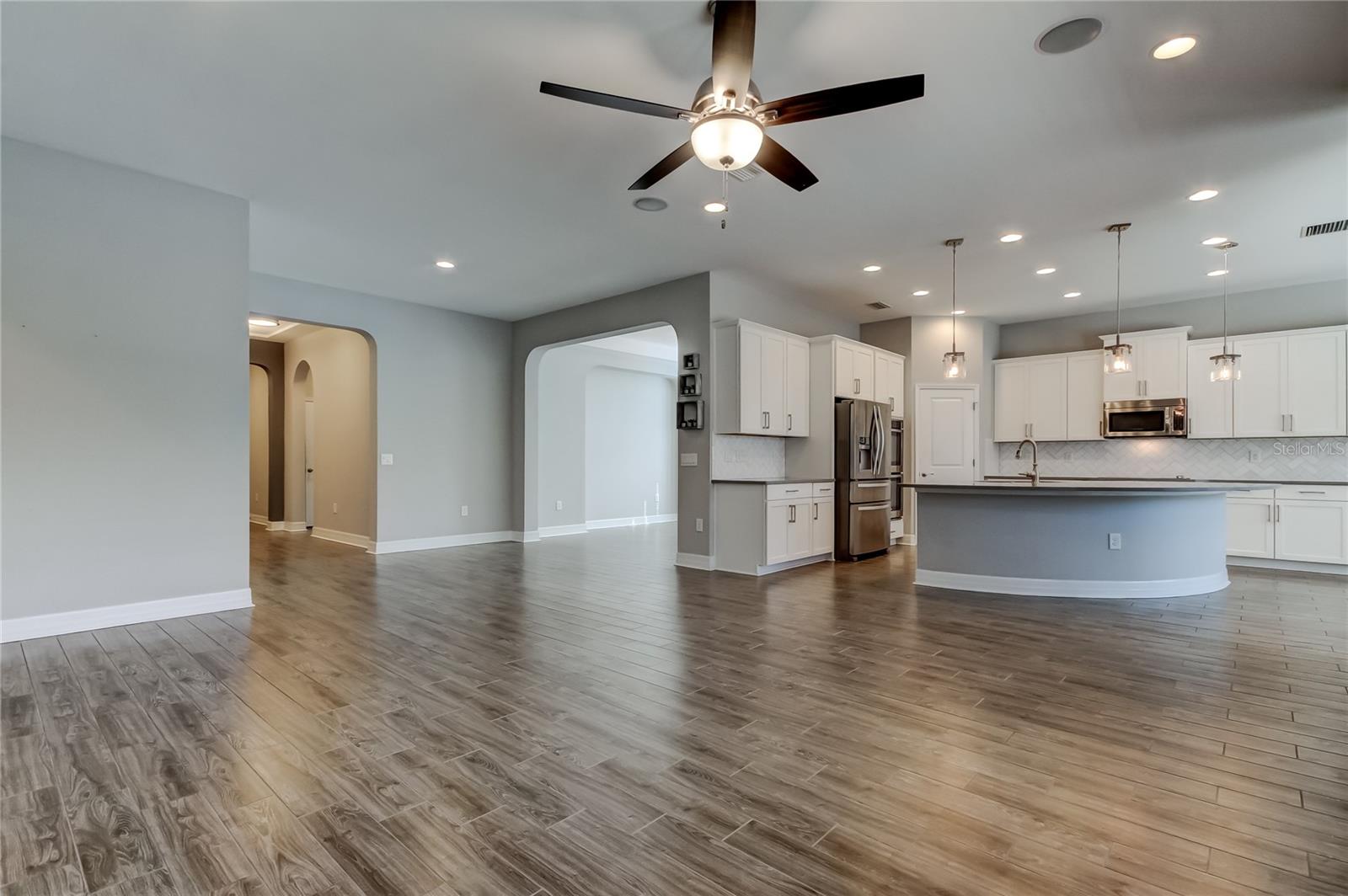 Listing photo id 41 for 33423 Azalea Ridge Drive