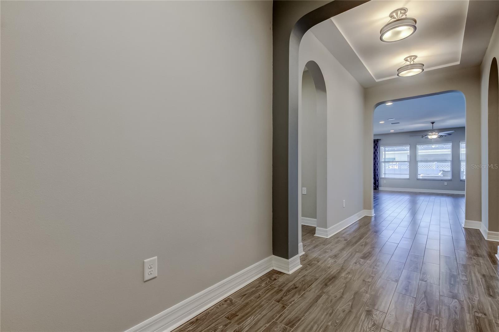 Listing photo id 3 for 33423 Azalea Ridge Drive