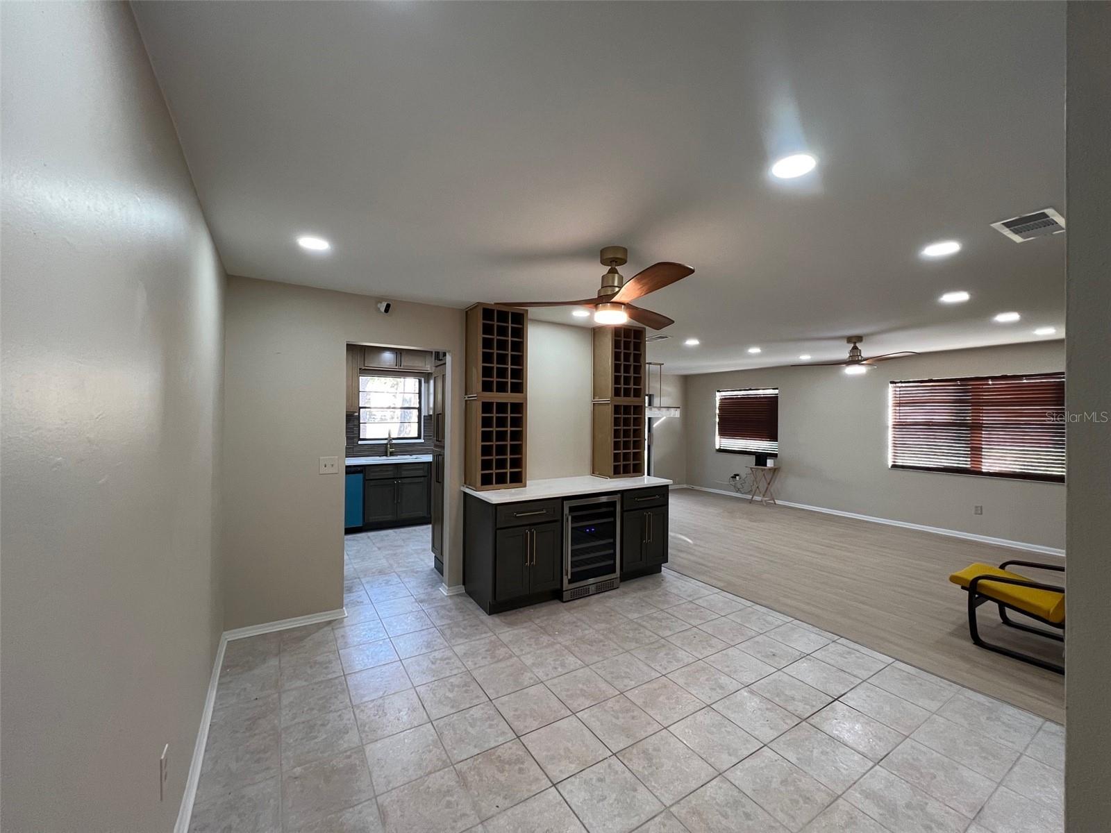 Image 16 of 32 For 5970 80th Street N 101