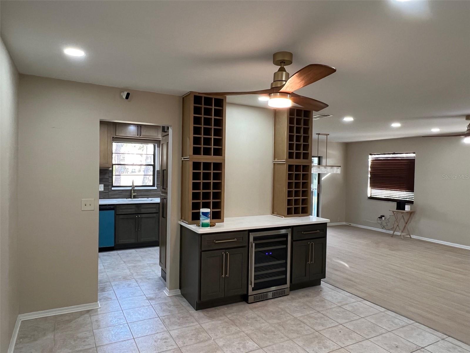 Image 18 of 32 For 5970 80th Street N 101