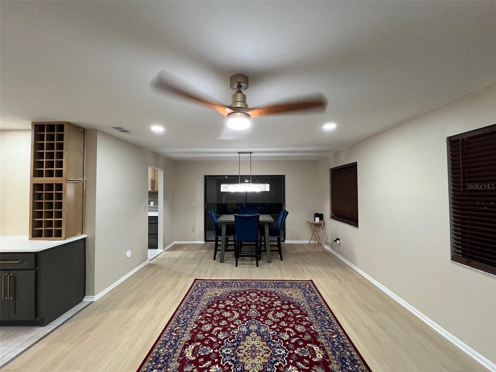 Image 6 of 32 For 5970 80th Street N 101