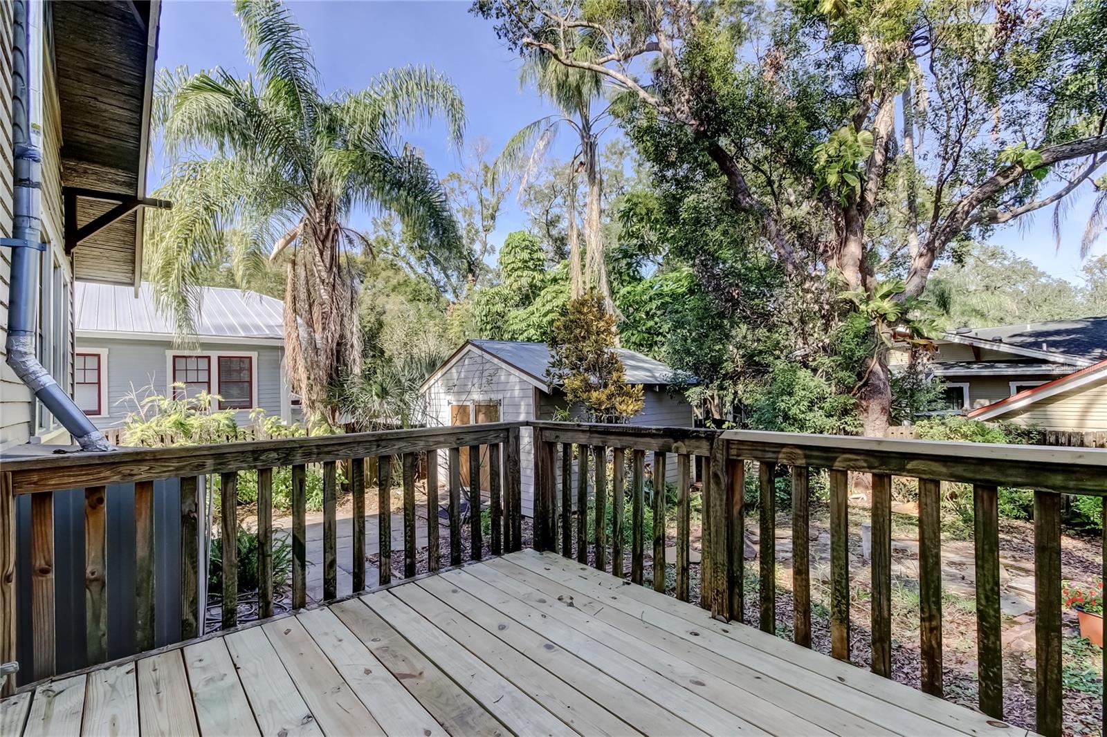 Image 38 of 47 For 1004 Crenshaw Street