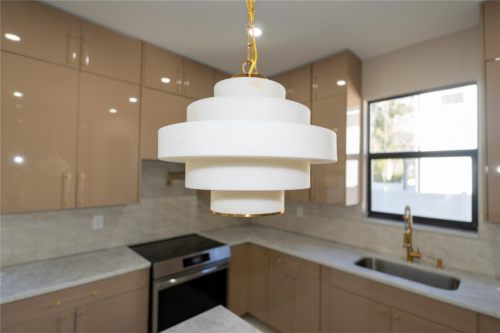 Image 25 of 57 For 7619 Amherst Street