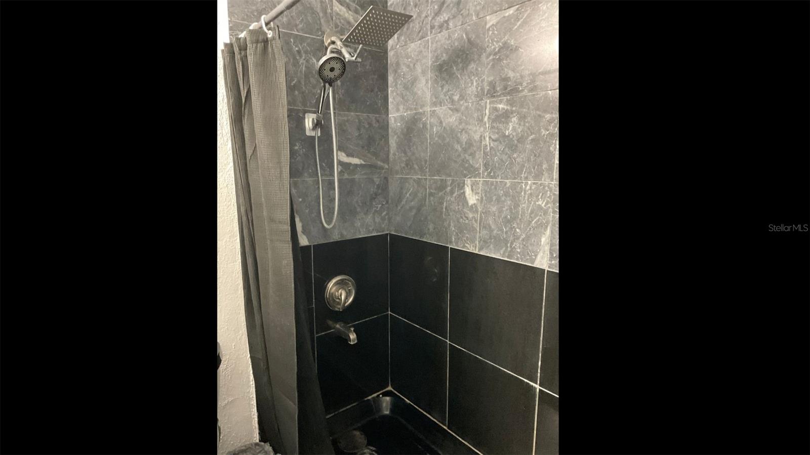 Listing photo id 16 for 13216 Curley Road