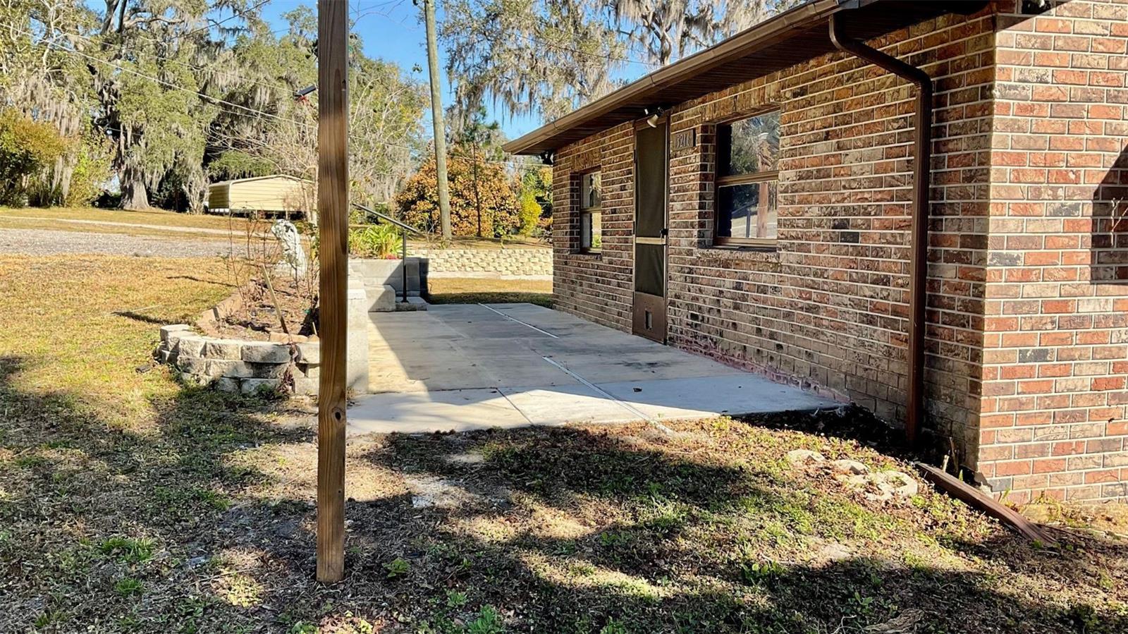 Listing photo id 1 for 13216 Curley Road