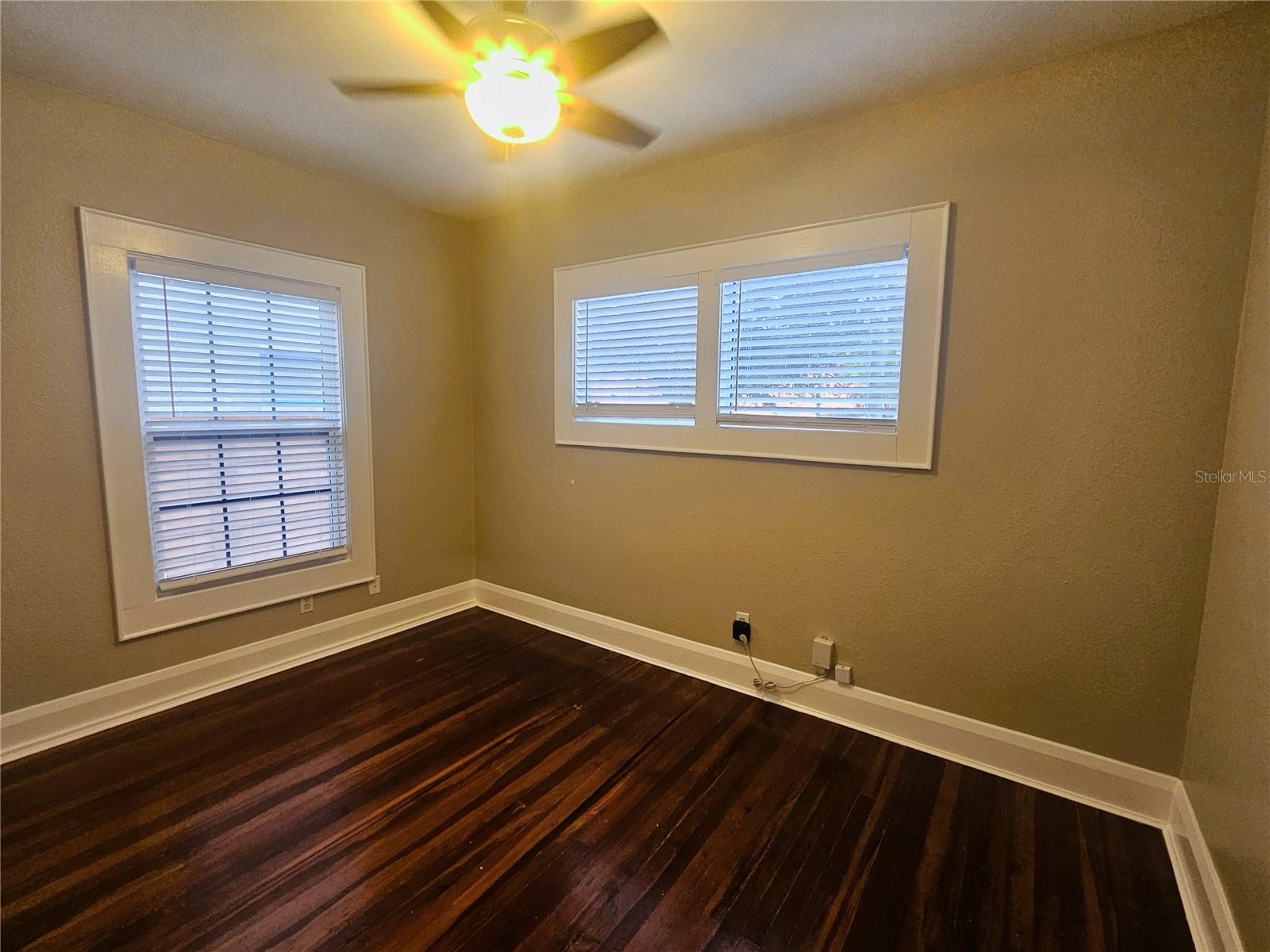 Image 9 of 10 For 209 Westland Avenue C