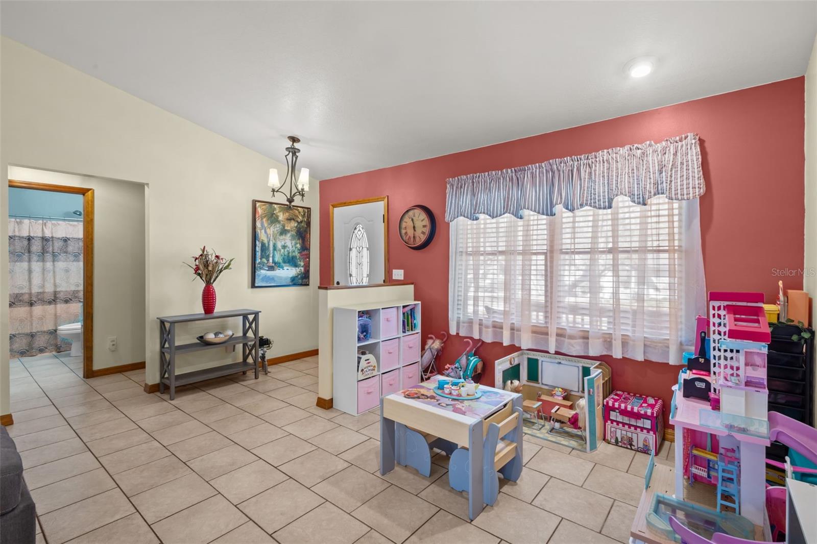 Image 13 of 37 For 275 Highland Avenue