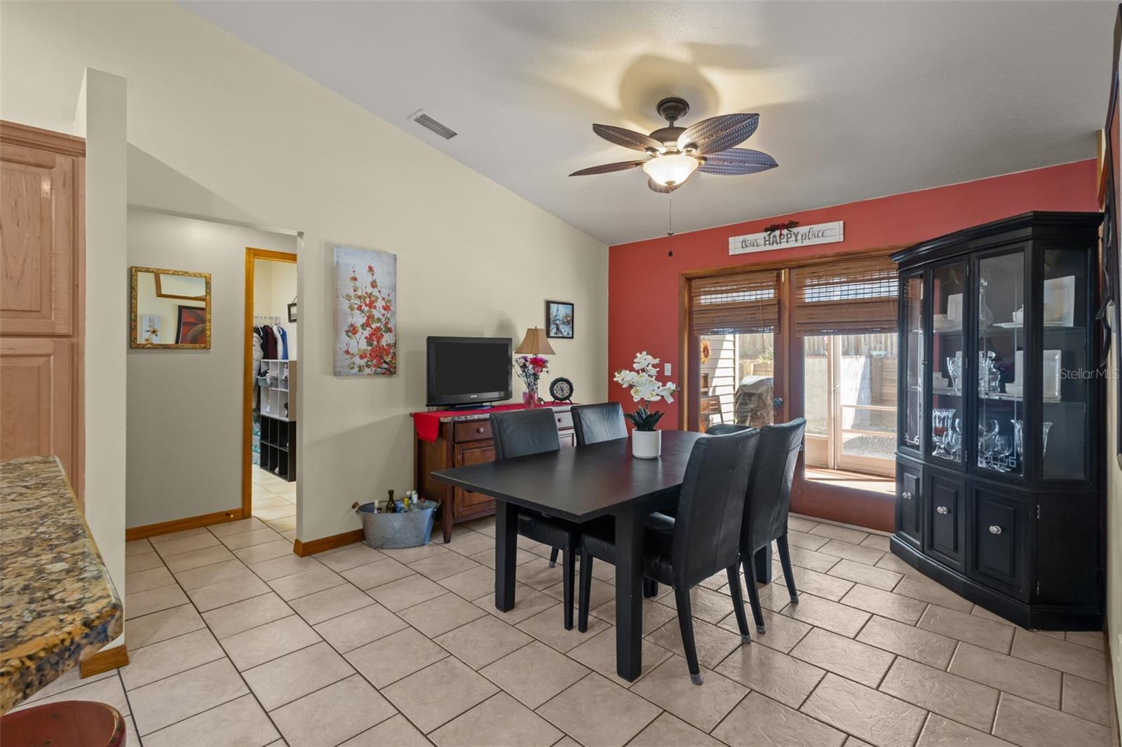 Image 16 of 37 For 275 Highland Avenue