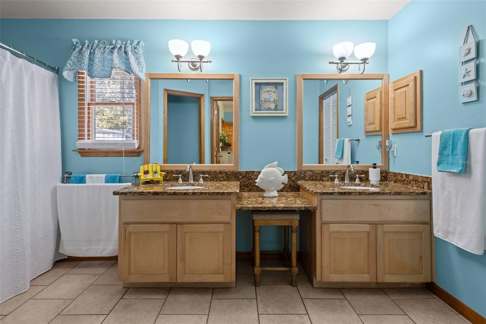 Image 21 of 37 For 275 Highland Avenue