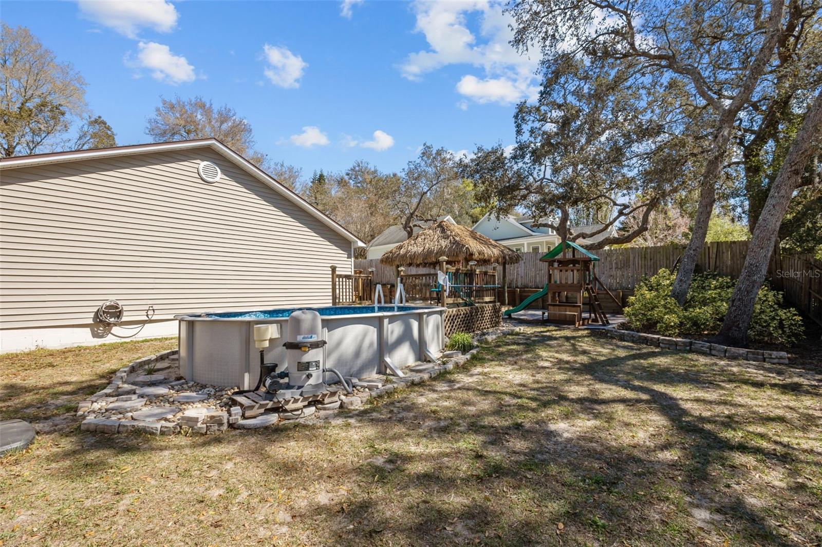 Image 32 of 37 For 275 Highland Avenue