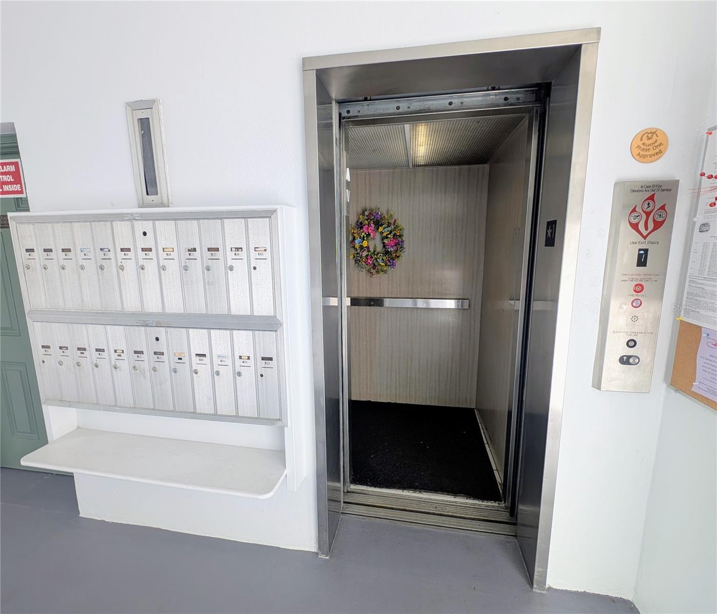 Image 27 of 37 For 8055 112th Street 403