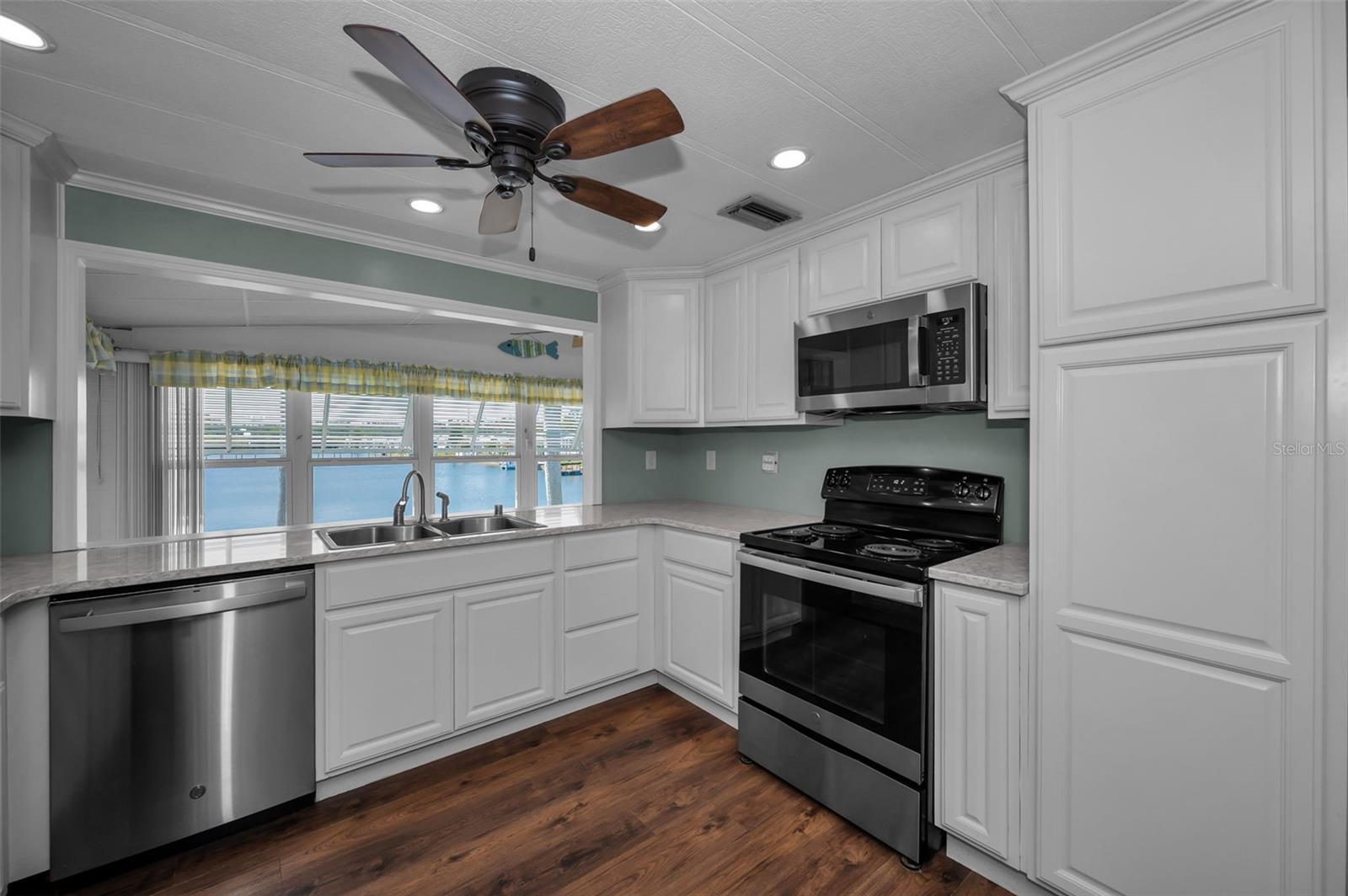 Image 17 of 63 For 4706 Burney Drive