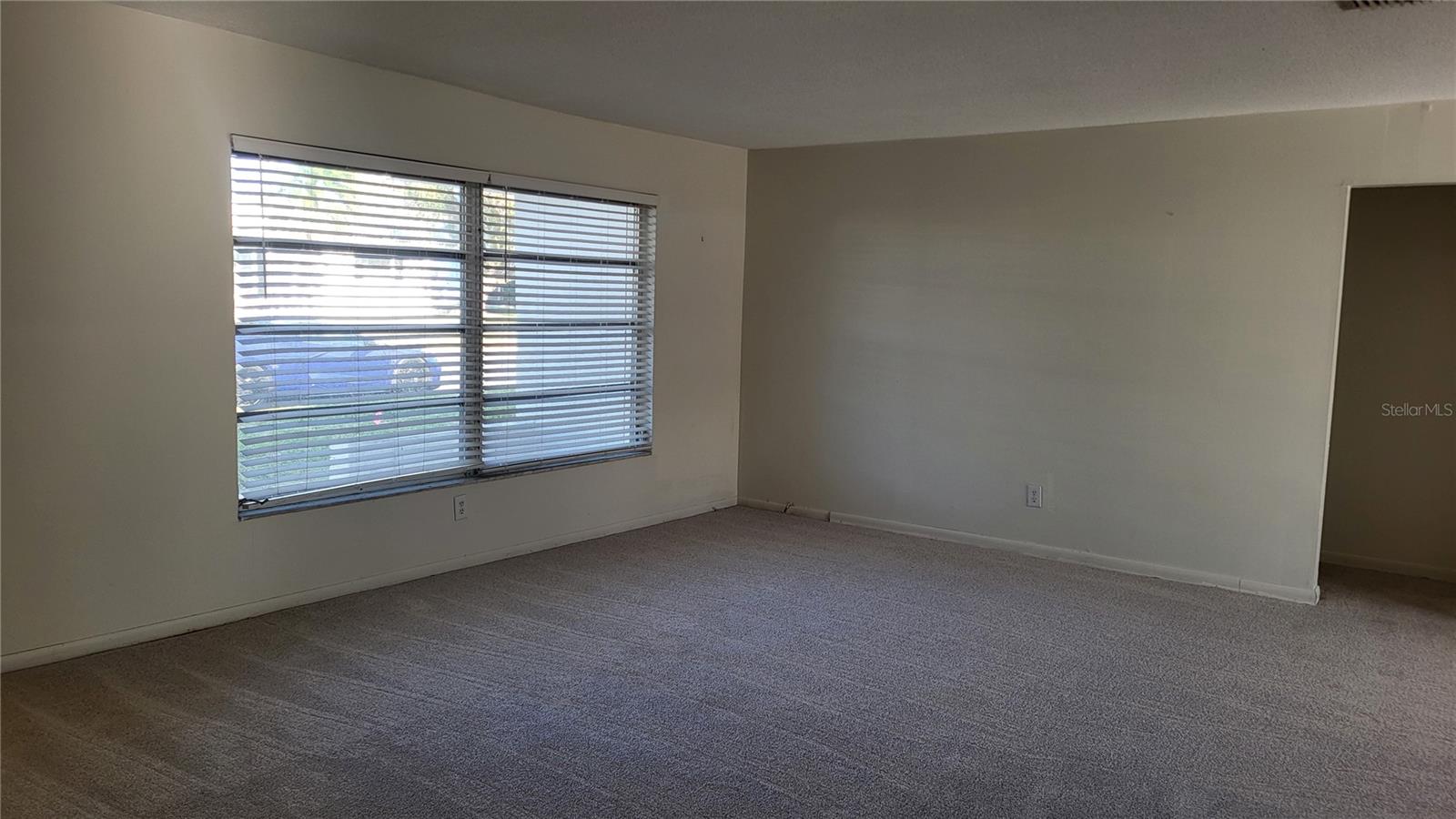 Image 9 of 17 For 14140 88th Avenue