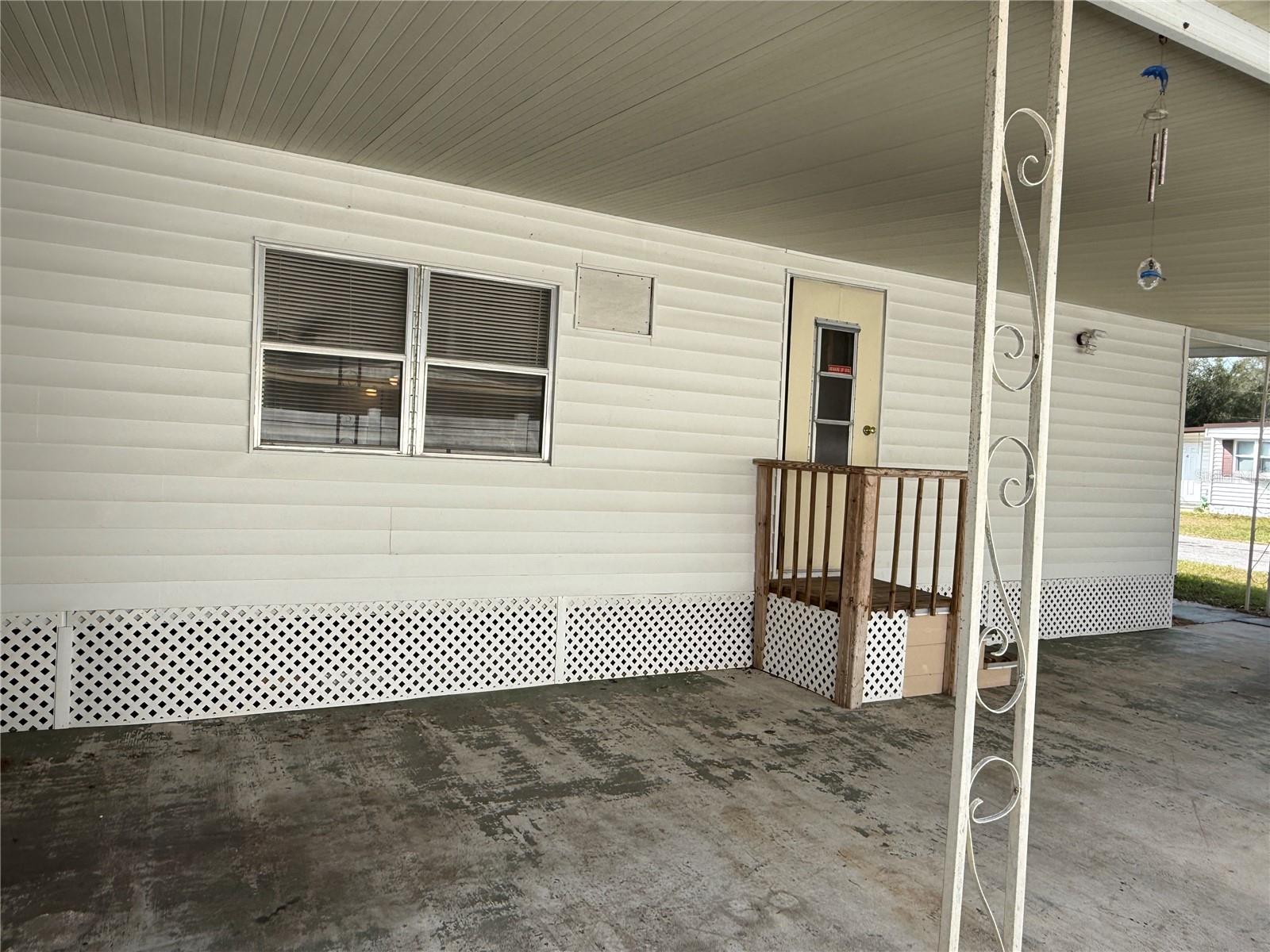 Listing photo id 25 for 5104 Little Lake Ct