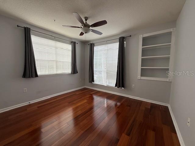 Image 17 of 36 For 2212 Bay Club Circle 2212