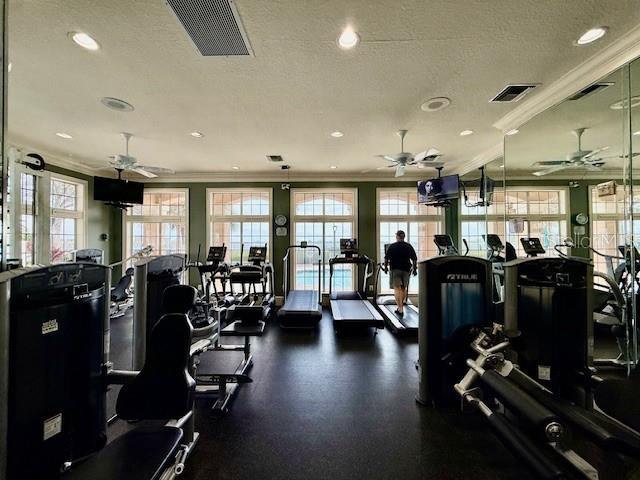 Image 27 of 36 For 2212 Bay Club Circle 2212