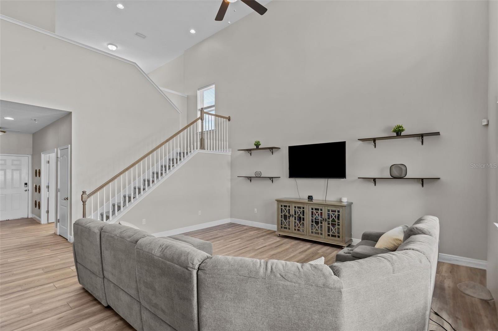 Image 2 of 43 For 2836 Satilla Loop