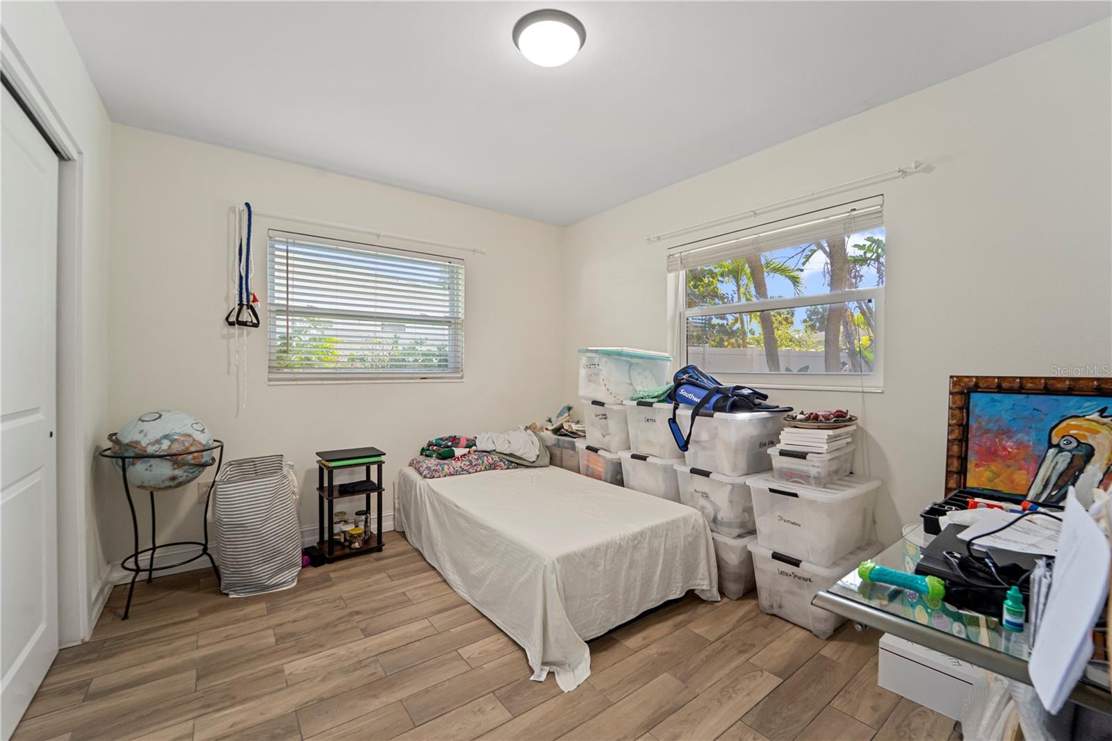 Image 18 of 24 For 6660 Bay Street