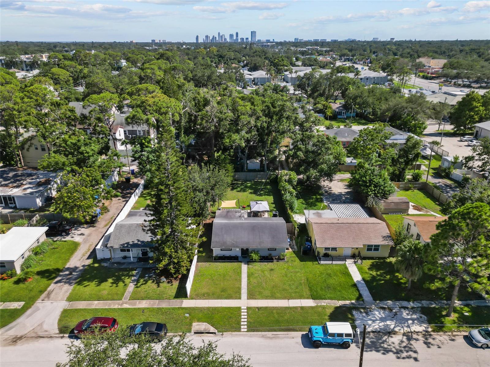 Image 26 of 32 For 326 50th Avenue N