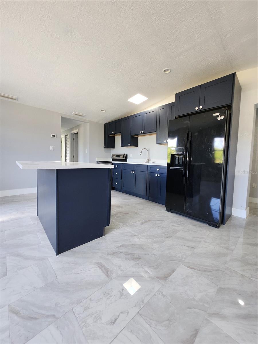 Image 2 of 10 For 1302 Shell Point Road