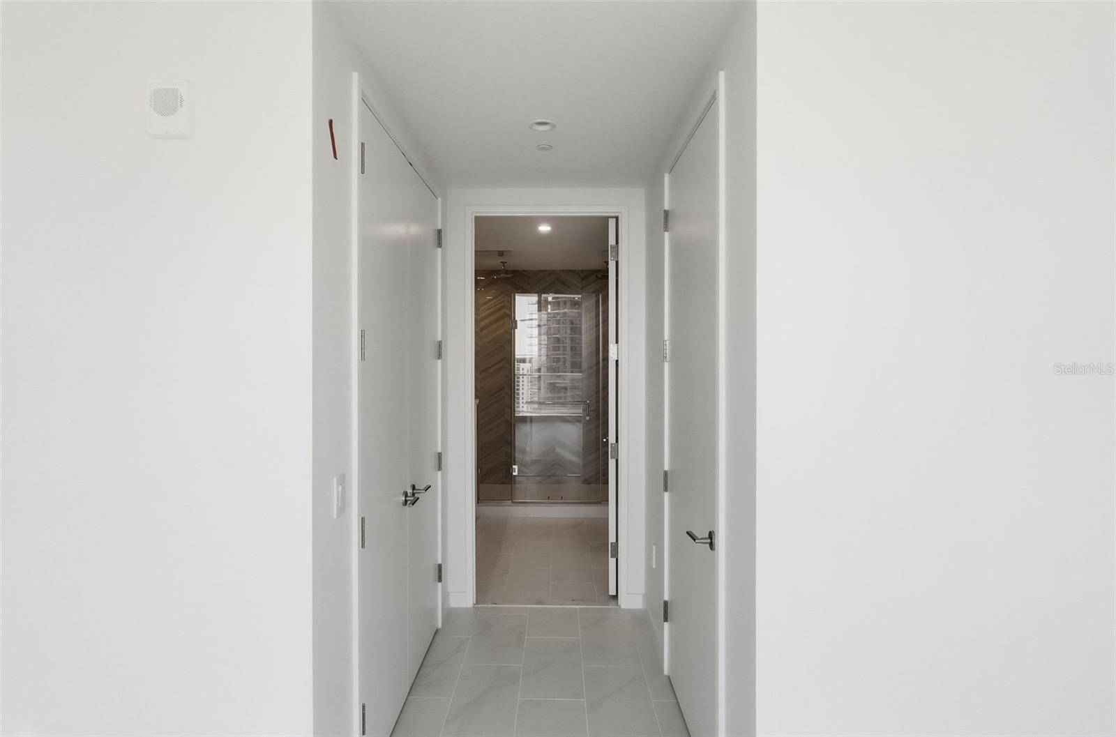 Image 22 of 60 For 400 Central Avenue 1803