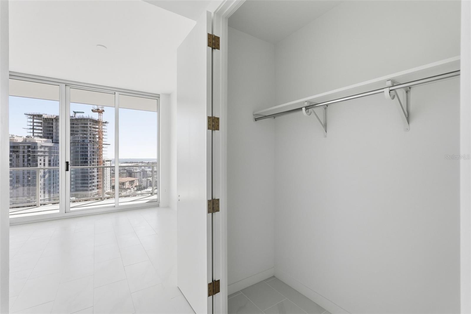 Image 25 of 60 For 400 Central Avenue 1803