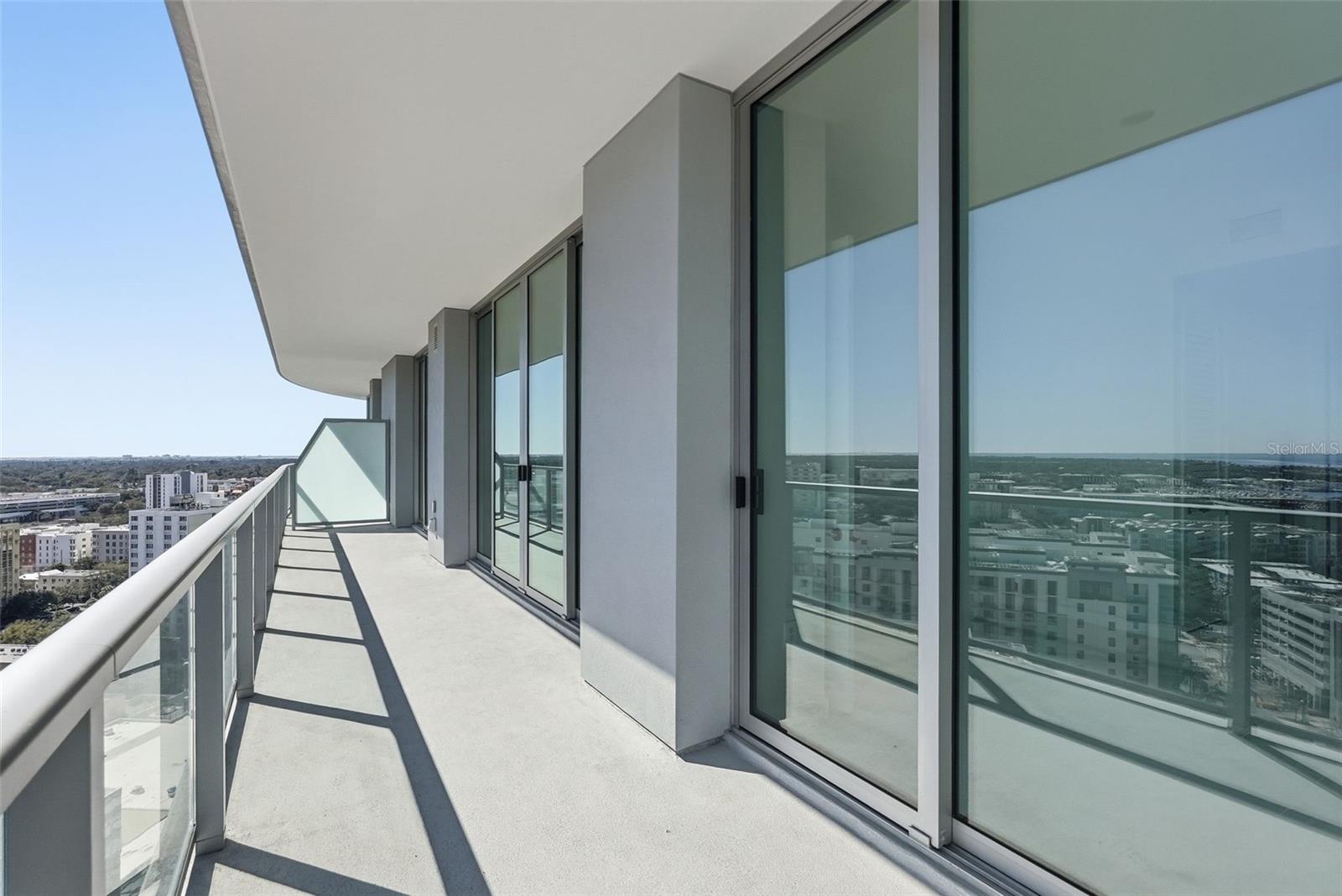 Image 29 of 60 For 400 Central Avenue 1803