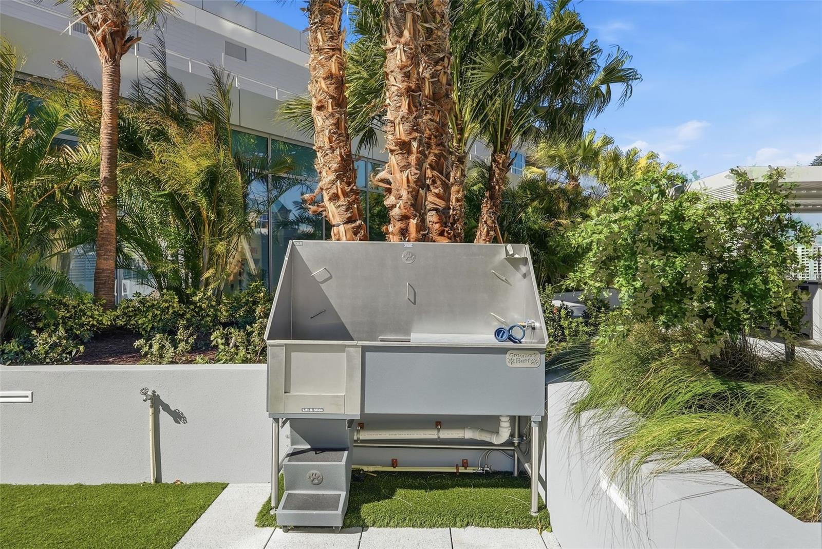 Image 49 of 60 For 400 Central Avenue 1803