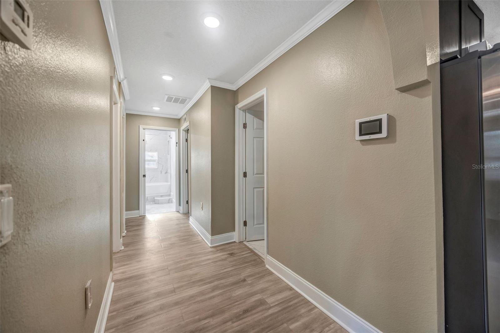 Image 6 of 23 For 7149 Spruce Drive