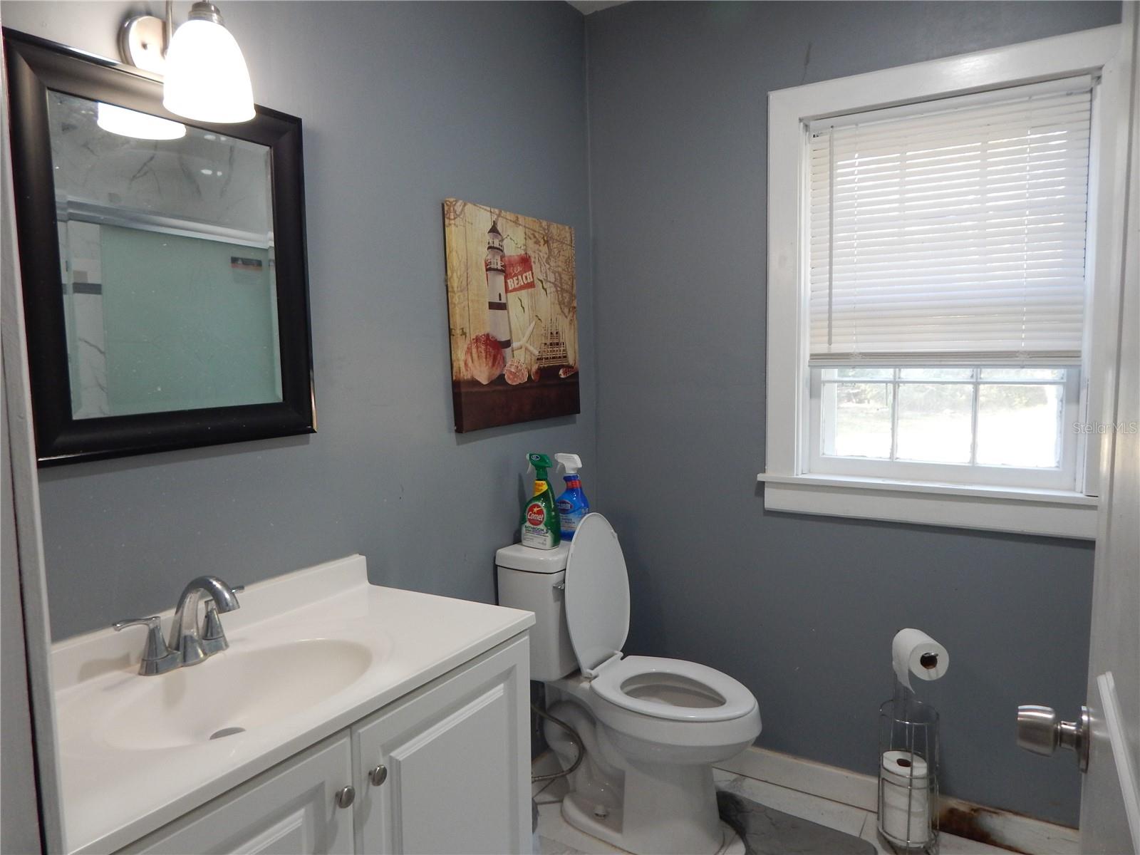 Image 17 of 27 For 6020 Jackson Street