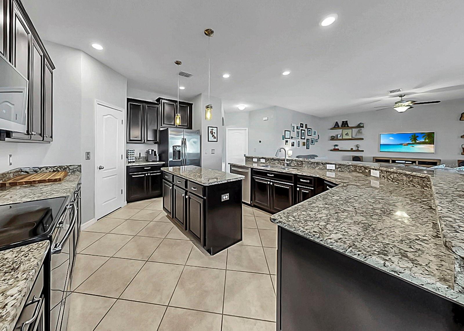 Image 20 of 55 For 11704 Bearpaw Shale Street