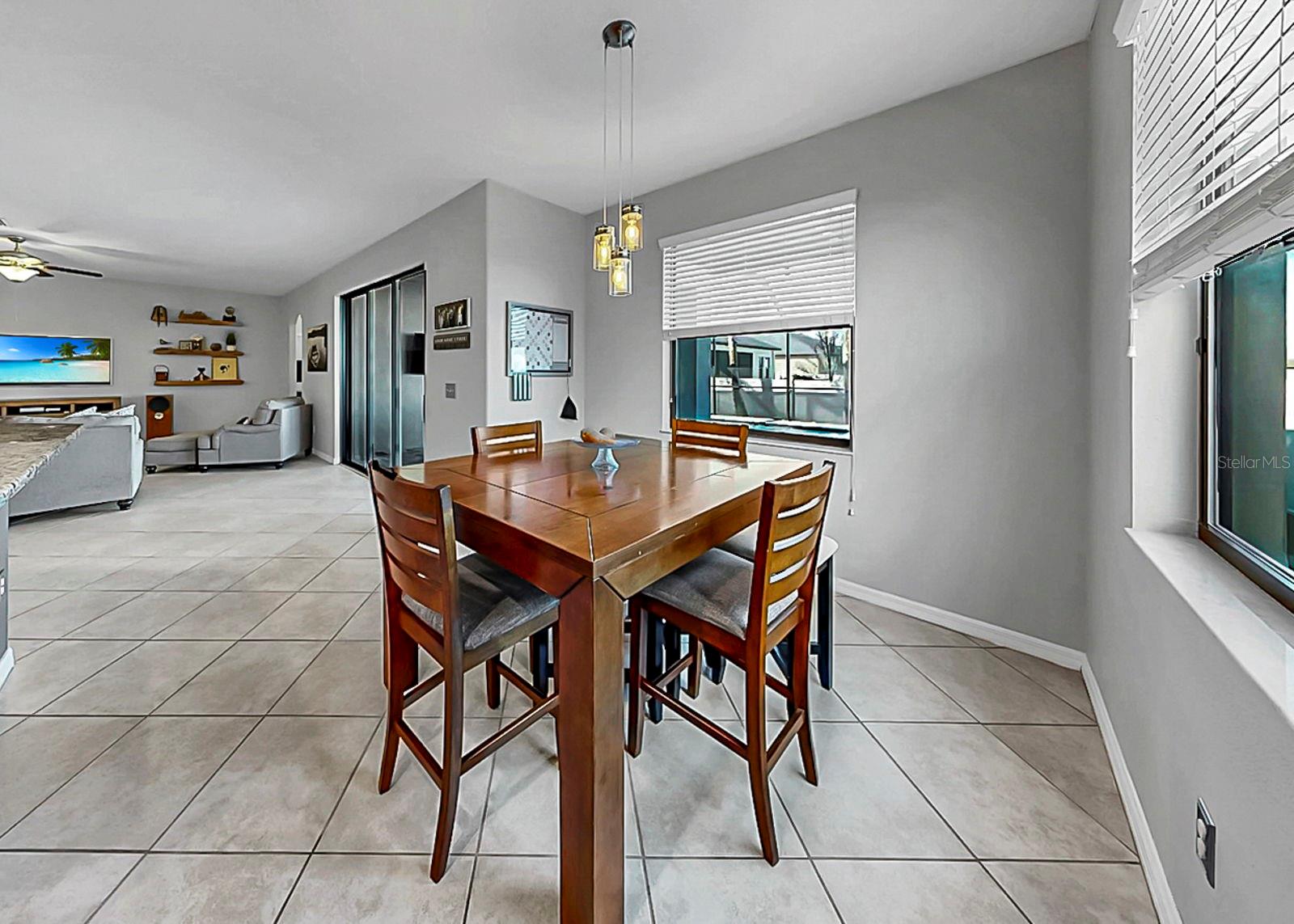 Image 21 of 55 For 11704 Bearpaw Shale Street