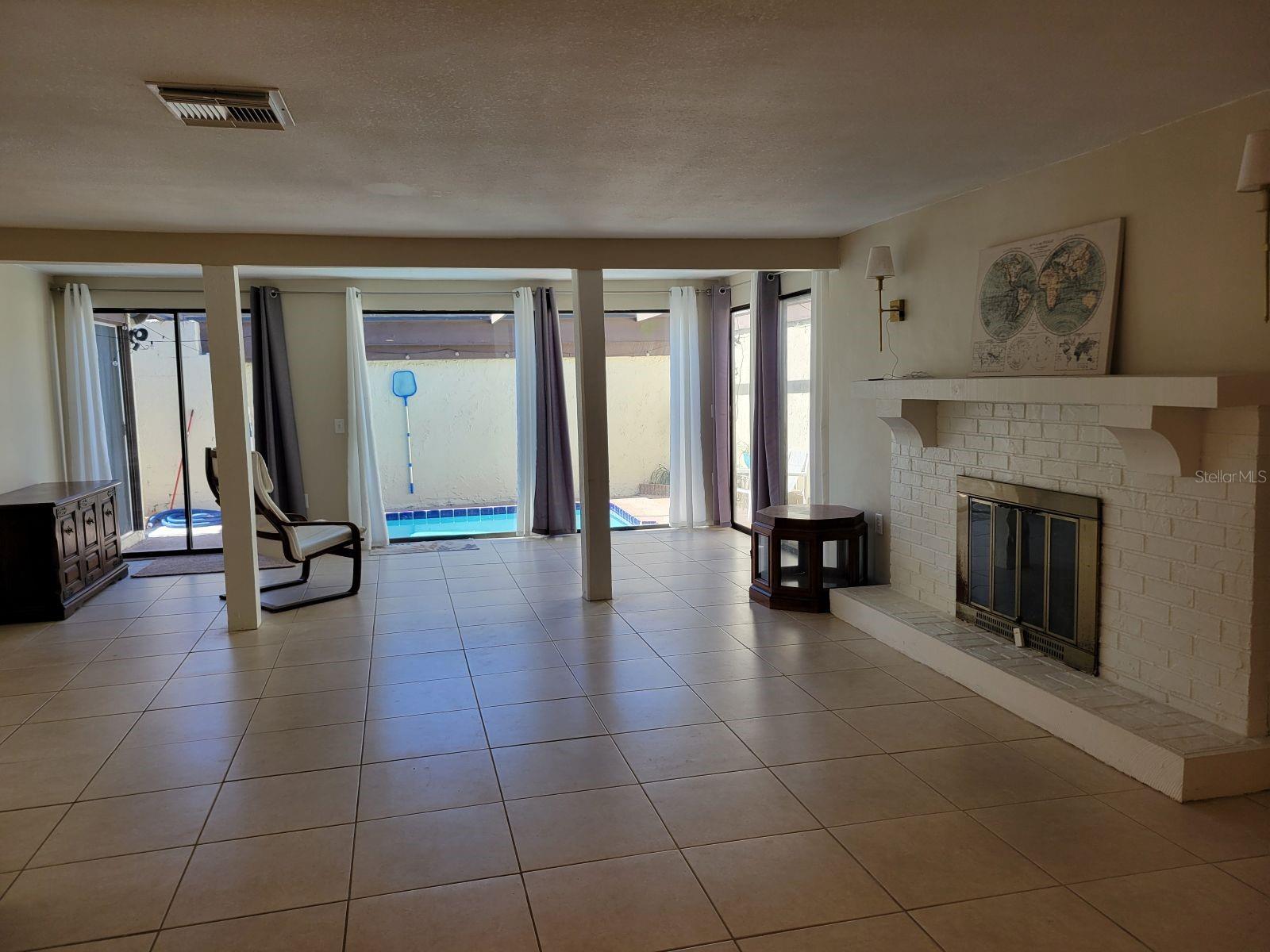 Image 4 of 40 For 12231 Magnolia Grove Lane