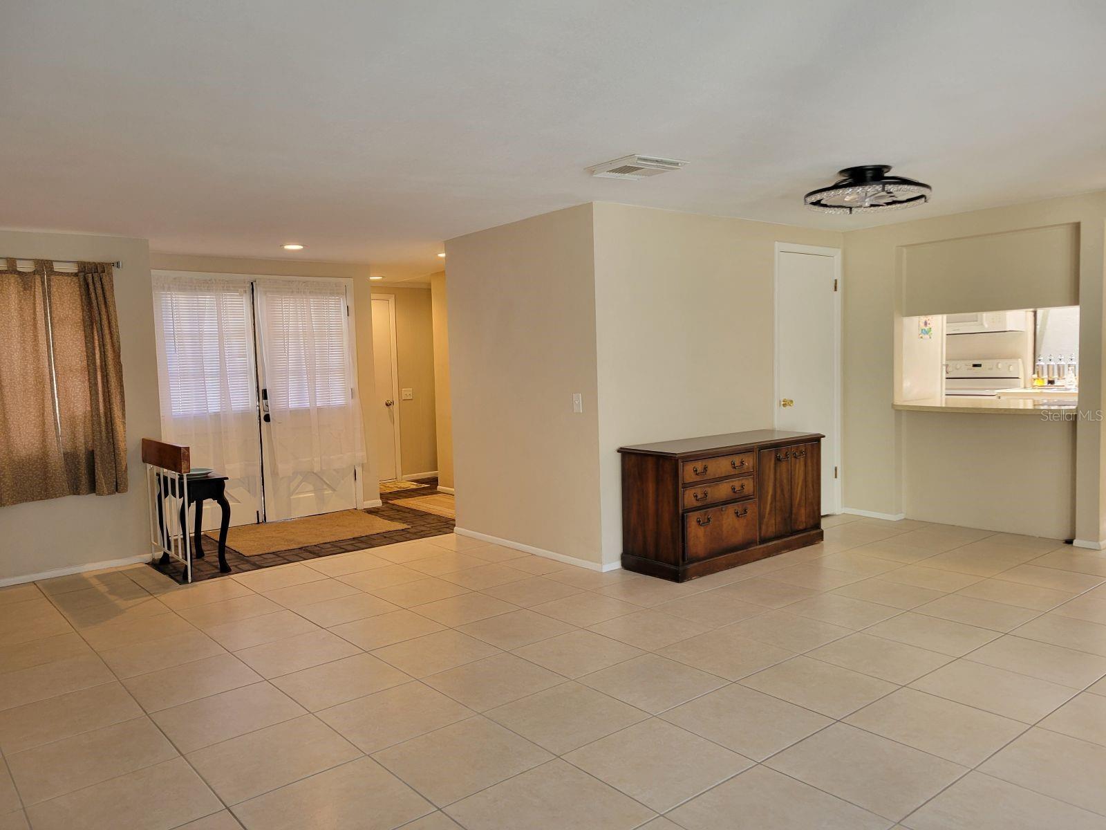 Image 7 of 40 For 12231 Magnolia Grove Lane