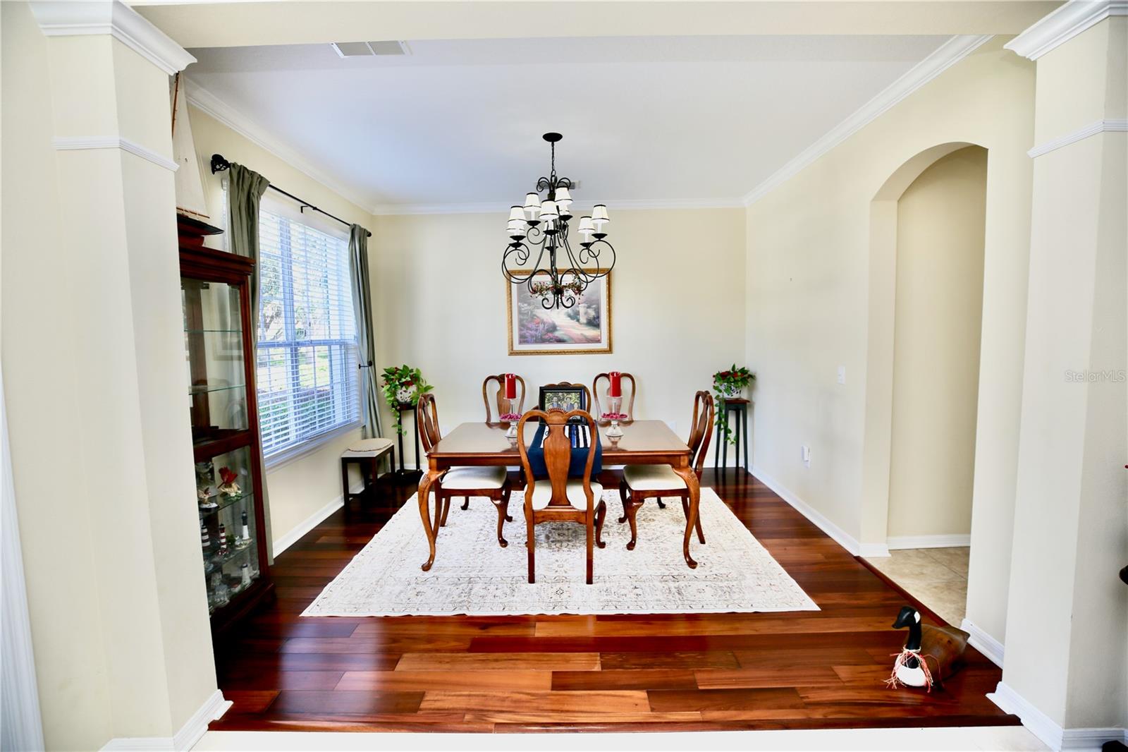 Listing photo id 9 for 19822 Prince Benjamin Drive