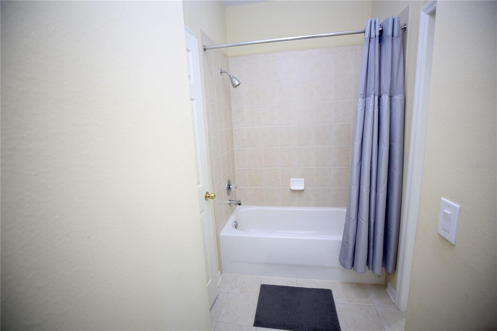 Listing photo id 42 for 19822 Prince Benjamin Drive