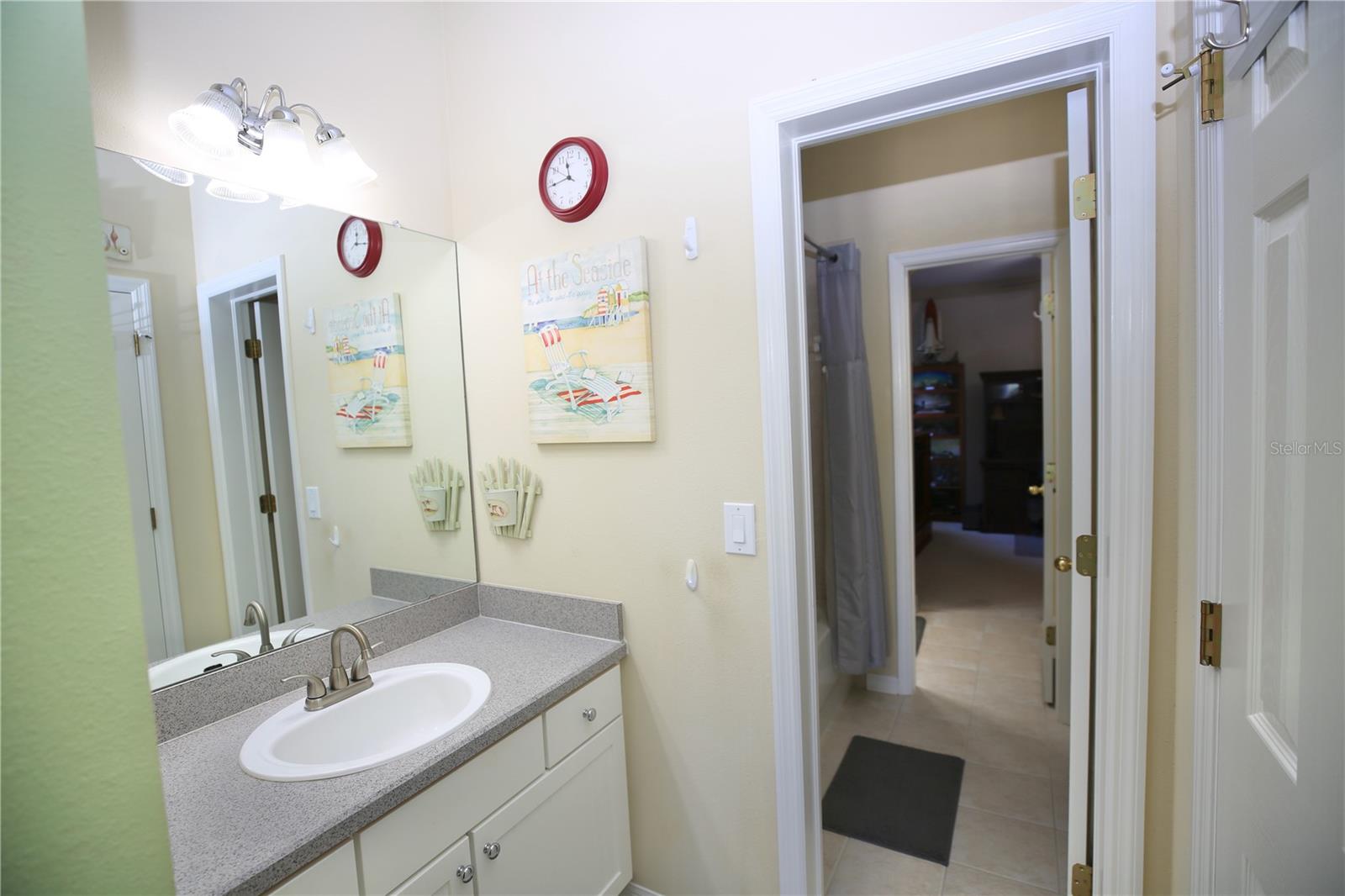 Listing photo id 45 for 19822 Prince Benjamin Drive