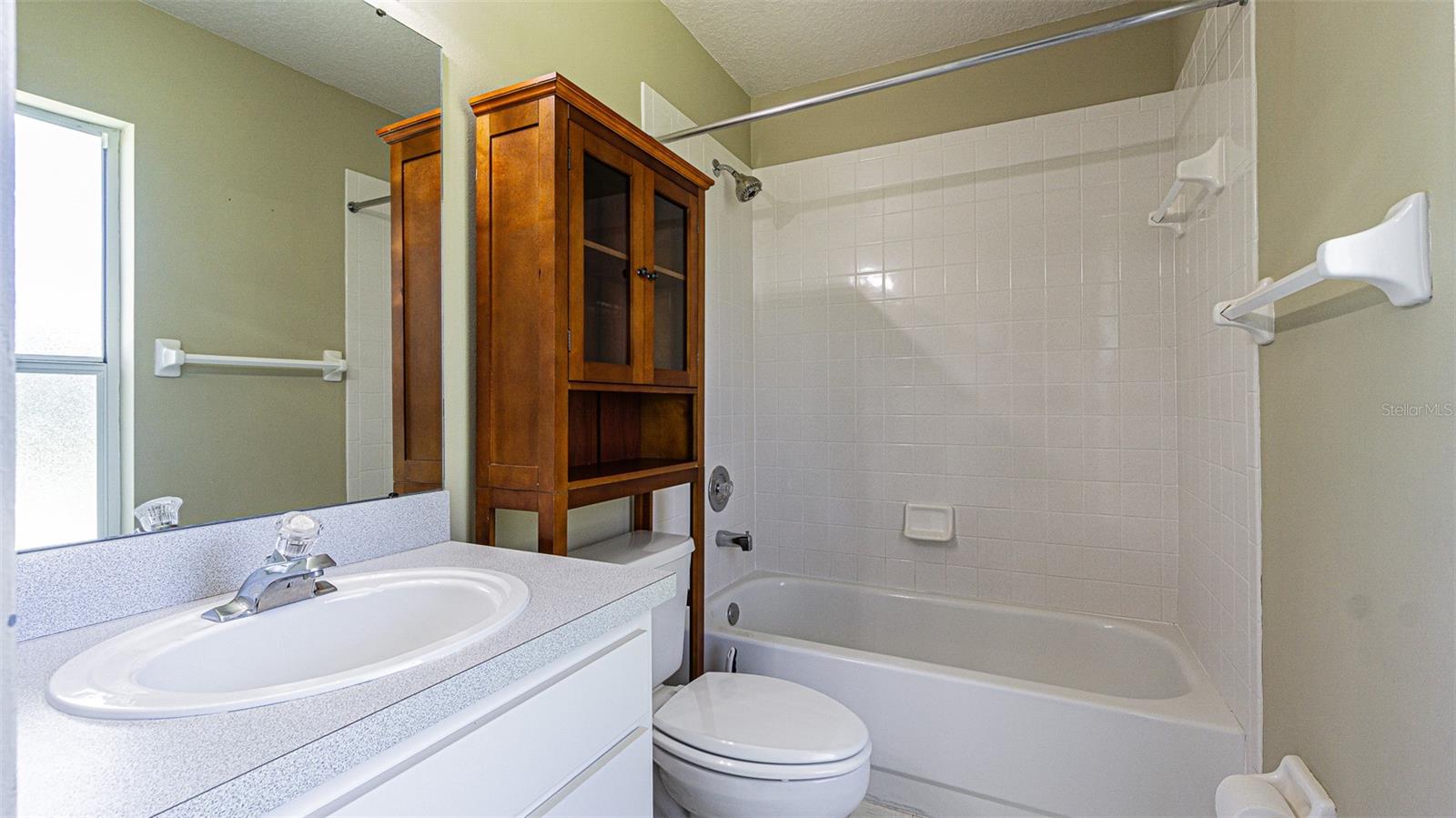 Image 21 of 28 For 12804 Big Sur Drive