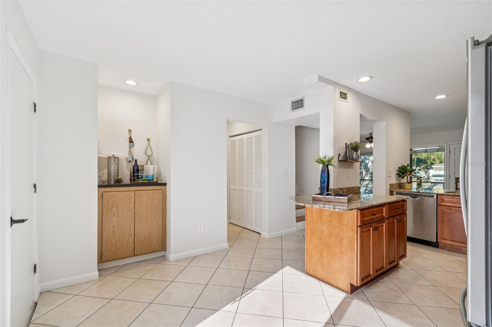 Image 13 of 54 For 108 Biscayne Avenue B