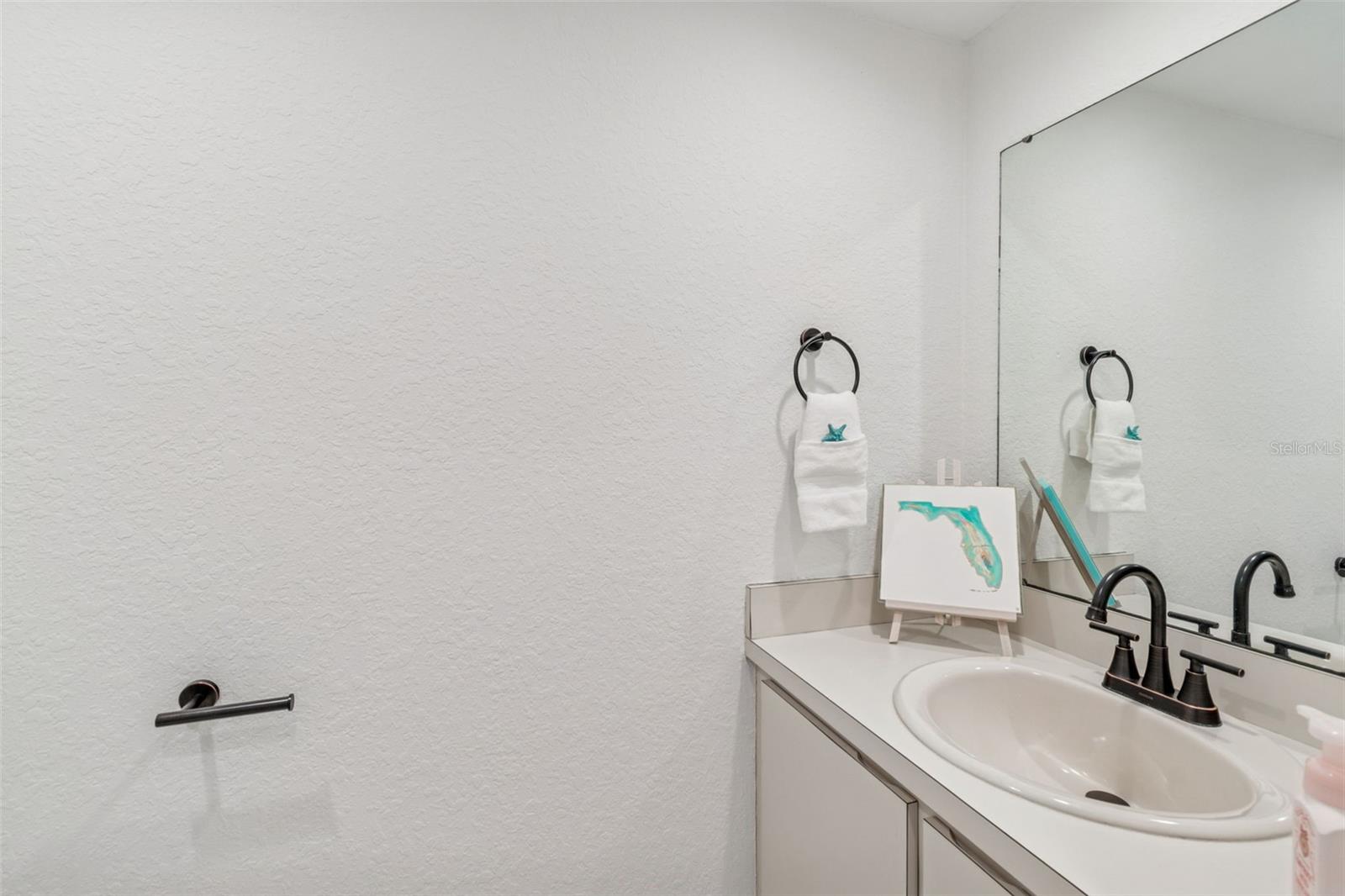 Image 15 of 54 For 108 Biscayne Avenue B